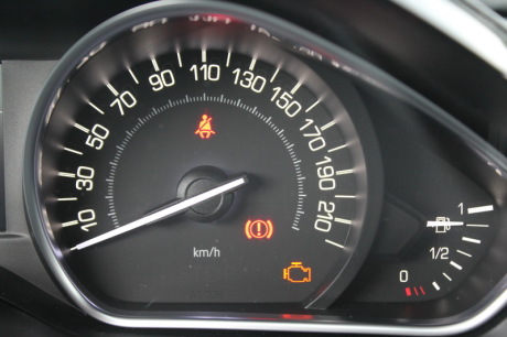 controle technique 2017 voyant moteur allumé OBD