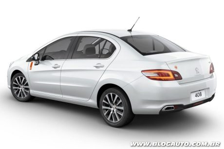 Peugeot 408 Roland Garros vue arrière blanche