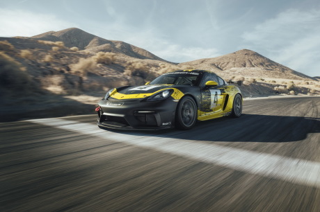 Porsche 718 Cayman GT4 Clubsport on course
