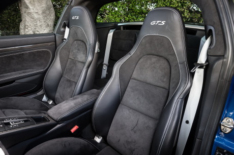 sièges avant nouvelle porsche 911 GTS 2017