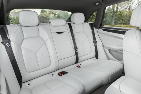 Porsche Macan 2017 banquette