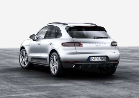 Porsche Macan 4 cylindres gris vue arrière gauche