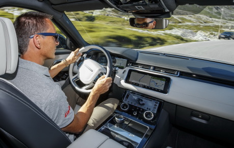 Land Rover Velar vue embarquée