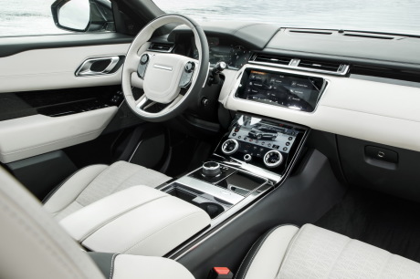 Land Rover Velar planche de bord