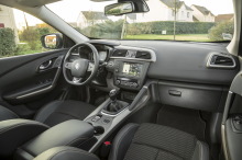 intérieur cuir noir renault kadjar