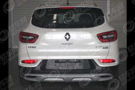 Renault Kadjar restylé 2018 blanc vue arrière chine