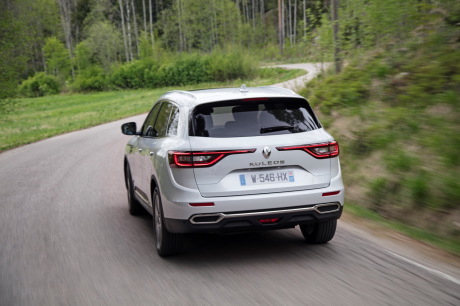 renault koleos 2017 en virage