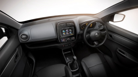 planche de bord Renault Kwid volant à droite.