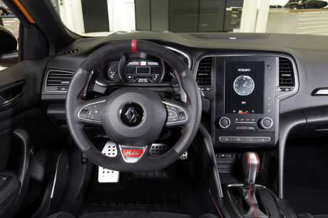 renault megane rs 2017 trois quart interieur