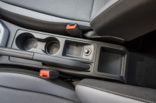 Seat Arona gris console centrale