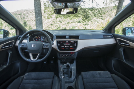 planche de bord nouvelle seat ibiza 2017