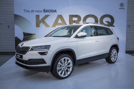 Skoda Karoq vue avant blanc
