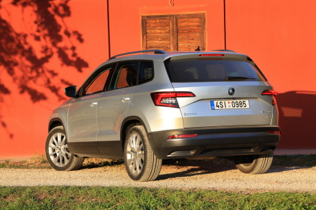 Skoda Karoq Style gris arrière gauche