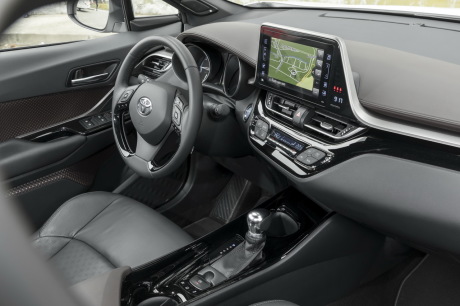 Cockpit toyota c hr