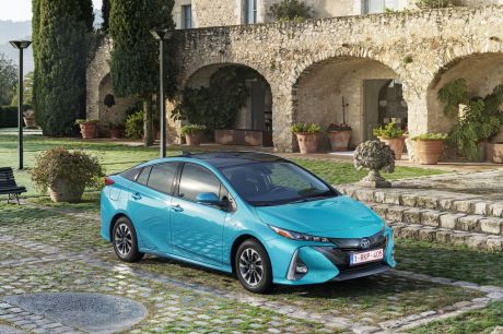 Toyota Prius Rechargeable 2017