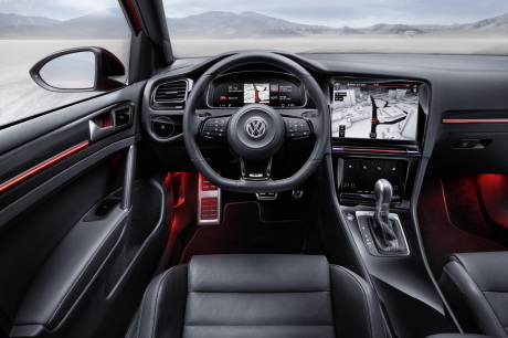 planche de bord Volkswagen Golf R Touch CES 2015