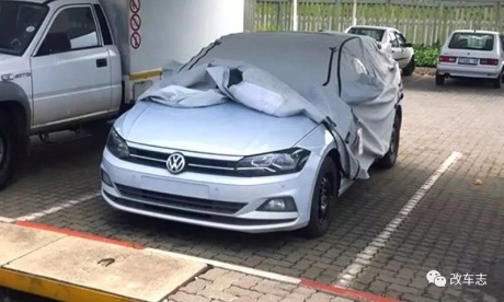 Volkswagen Polo 2017 blanche vue avant