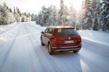 arrière volkswagen tiguan rouge