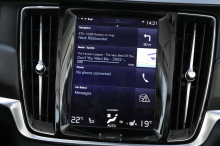Volvo V90 Cross Country Luxe 2017 ecran multimédia
