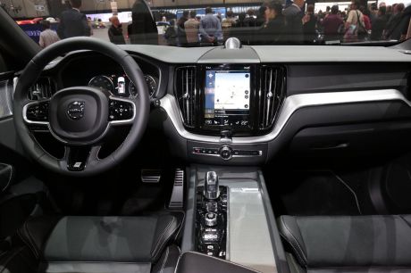 Volvo XC60 planche bord