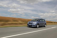 La Toyota Verso 2.0 D-4D FAP Toyota Verso 2.0 D-4D FAP : l 'esprit de famille