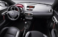 Renault Wind Renault Wind 1.6 16v : poupée de son