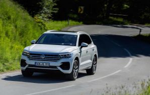 touareg 2018 en virage