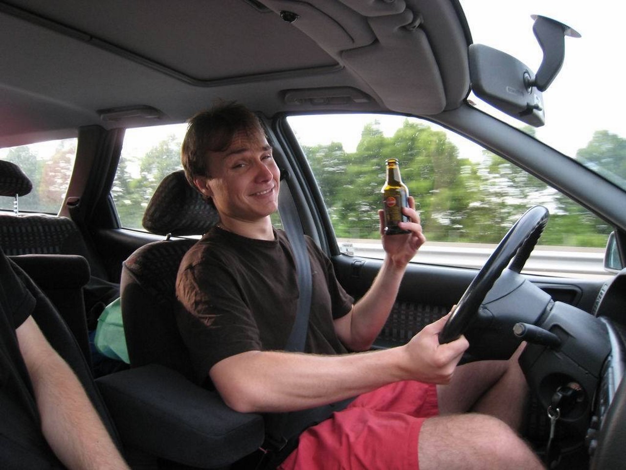 Alcool au volant : seulement 0,2 g/l pour les jeunes conducteurs ?