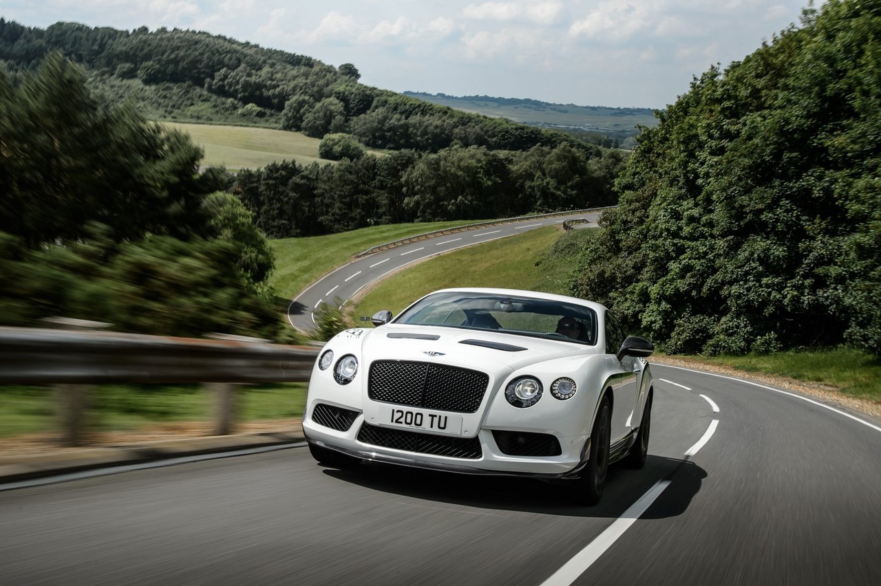 Bentley Continental GT3-R : elle pousse fort, très fort