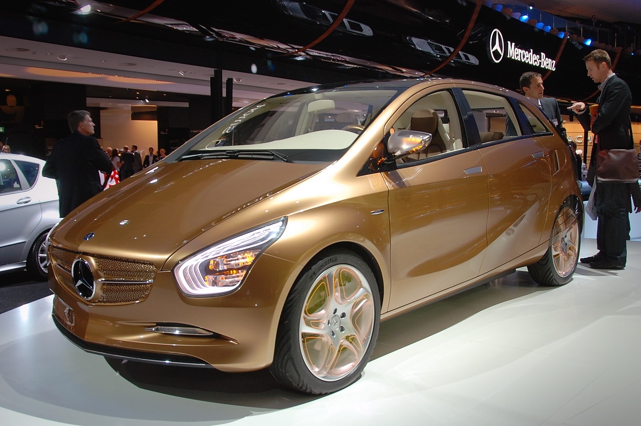 Une Mercedes en chocolat