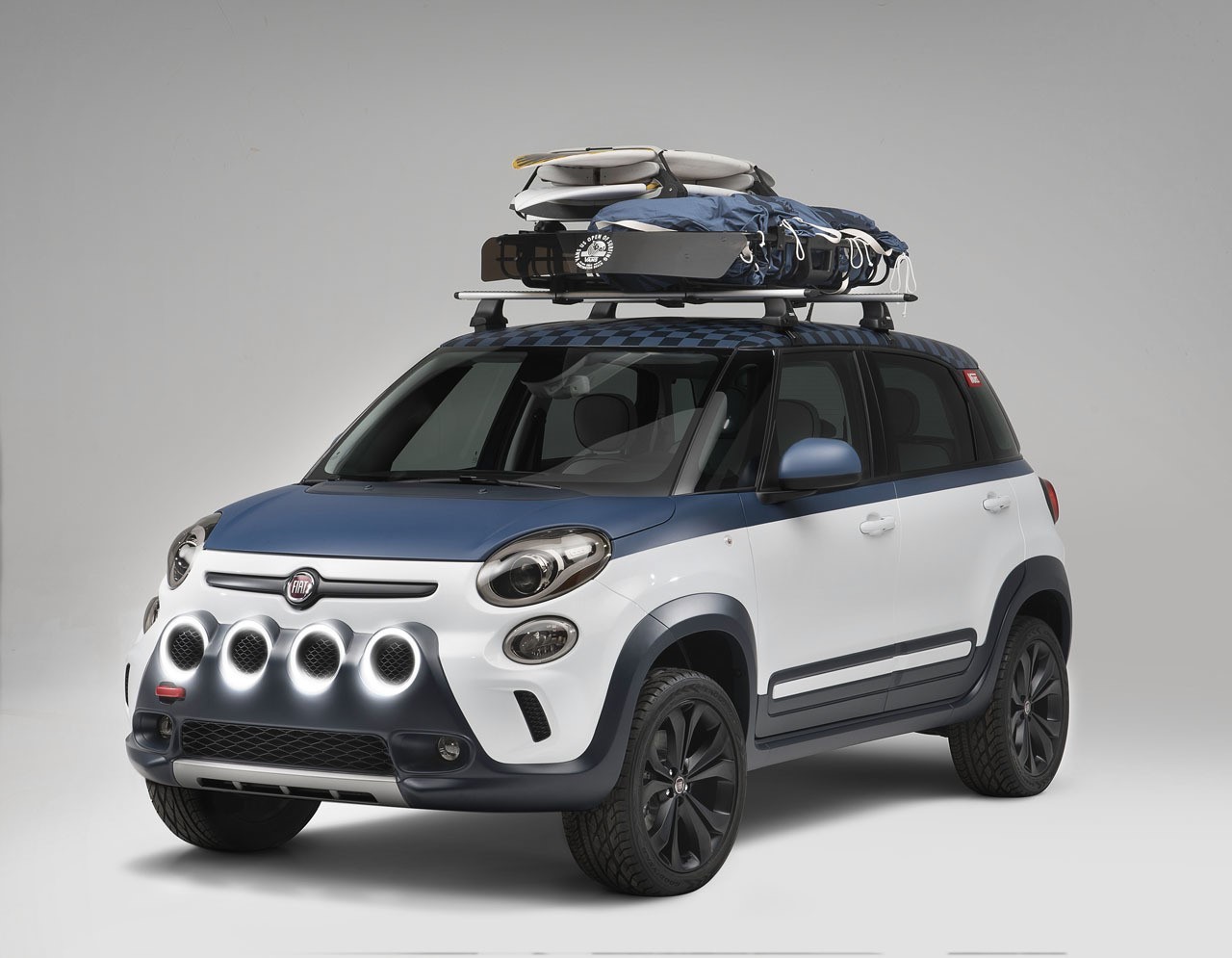 Fiat 500L Vans Concept : le petit monospace des surfeurs