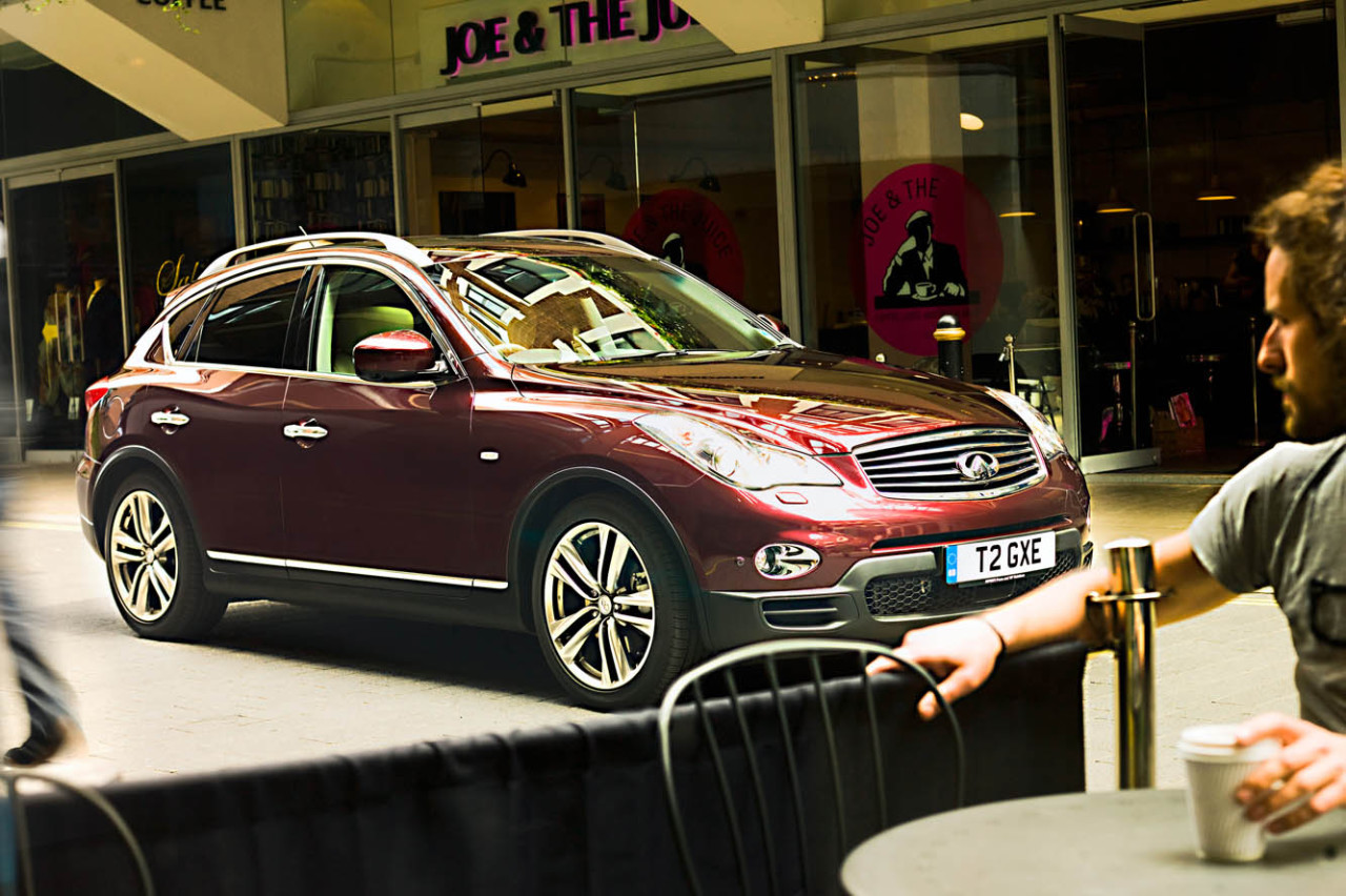 Infiniti prépare le QX30, un SUV compact