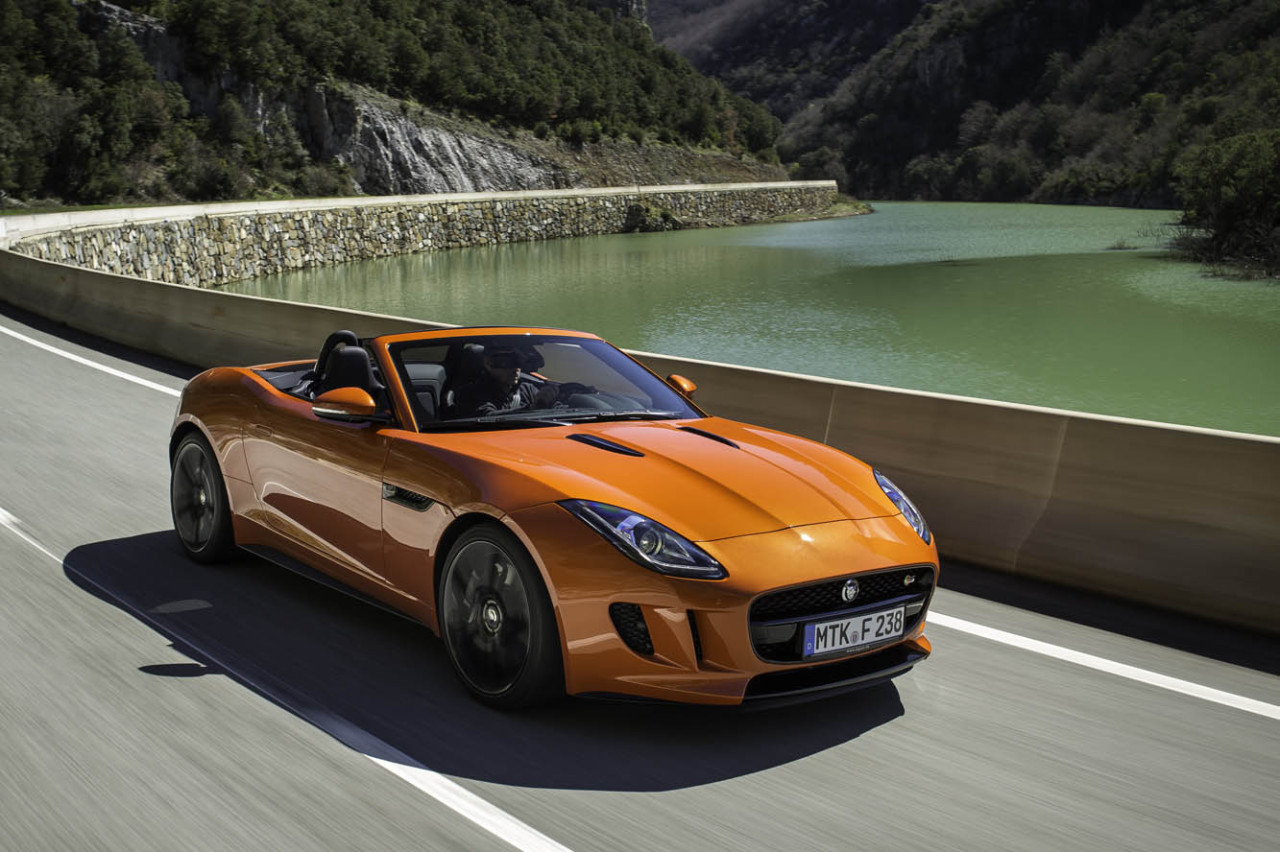 Une Jaguar F-Type 4 cylindres en préparation