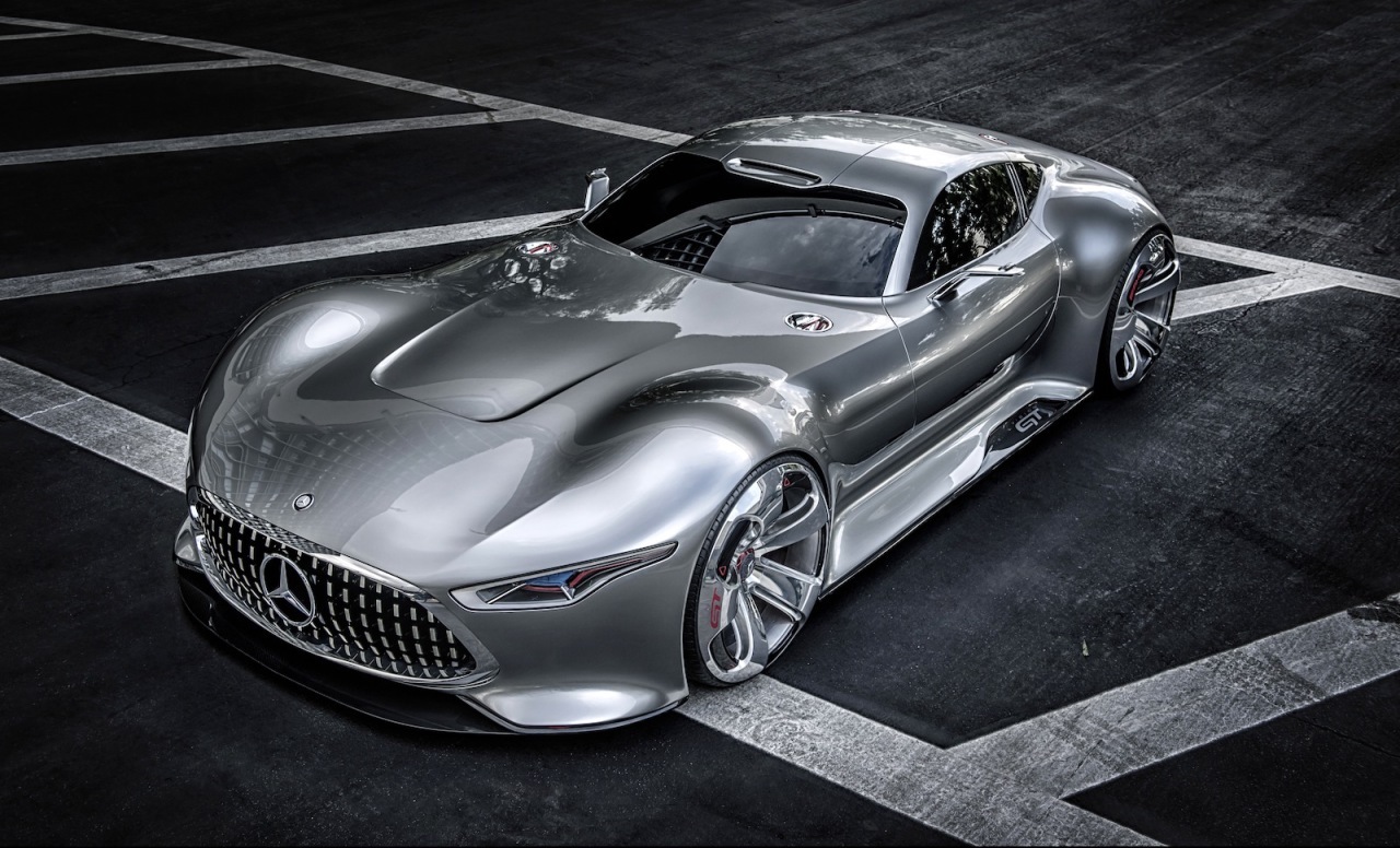 La Mercedes-Benz AMG Vision Gran Turismo dans votre salon