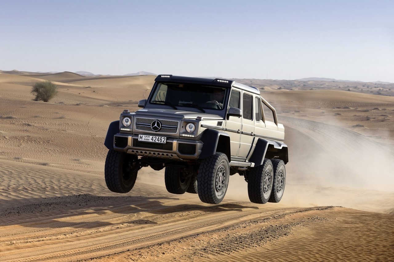 Vidéo : le Mercedes G63 AMG 6x6 tourne sur circuit