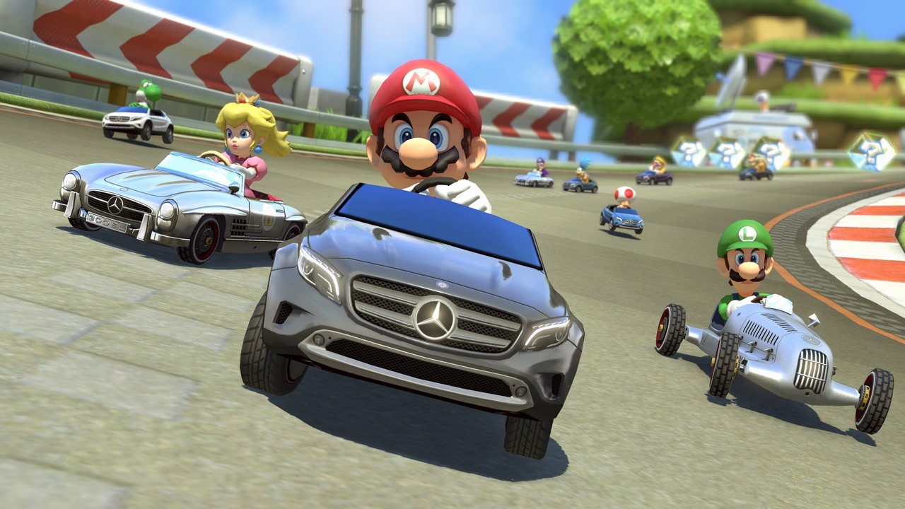 Mercedes incruste trois de ses modèles dans Mario Kart 8