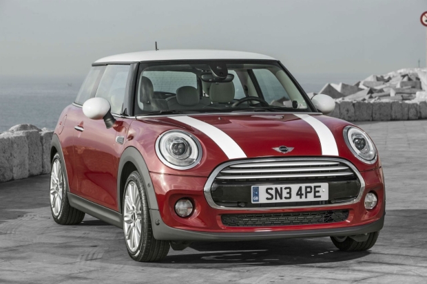News Auto Nouvelle Mini 2014 La Version Cooper D Retourne à L