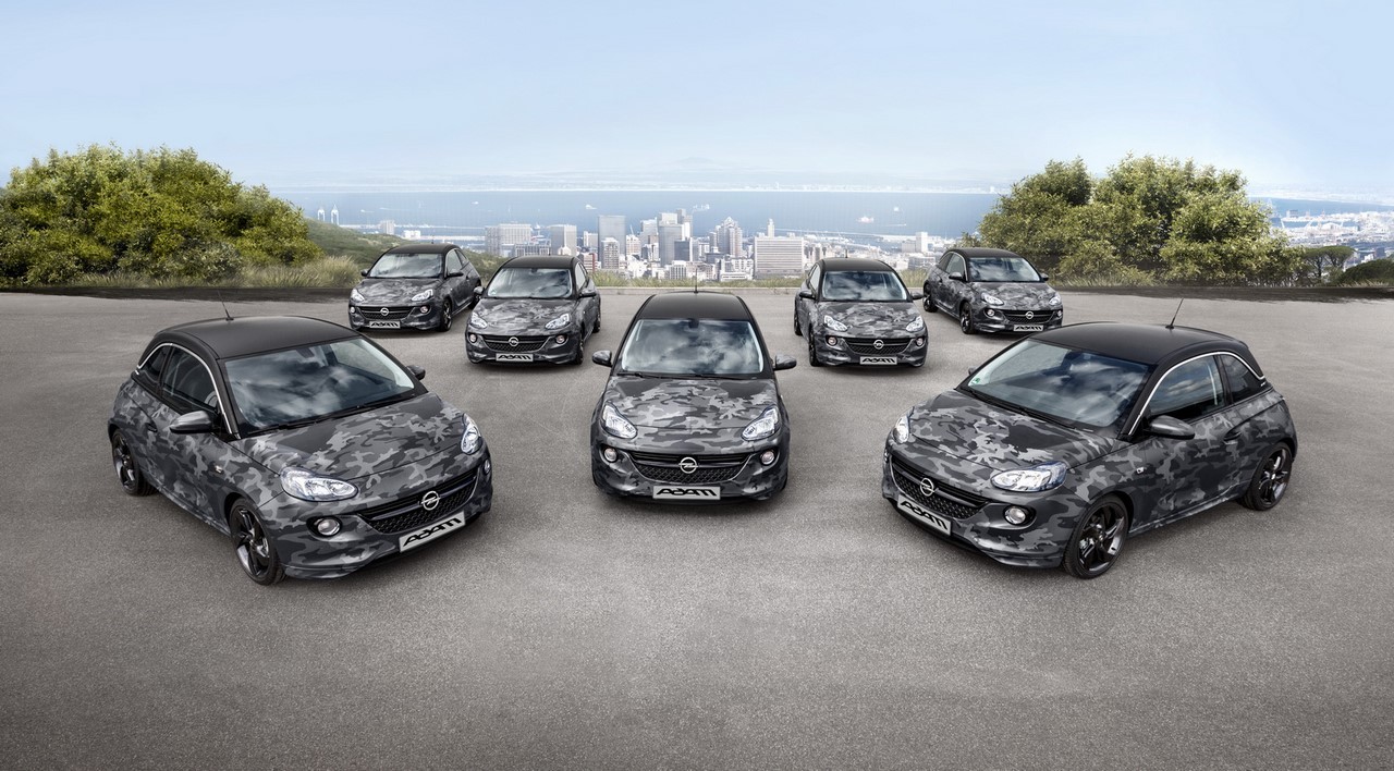 Insolite : une tenue de camouflage pour l'Opel Adam