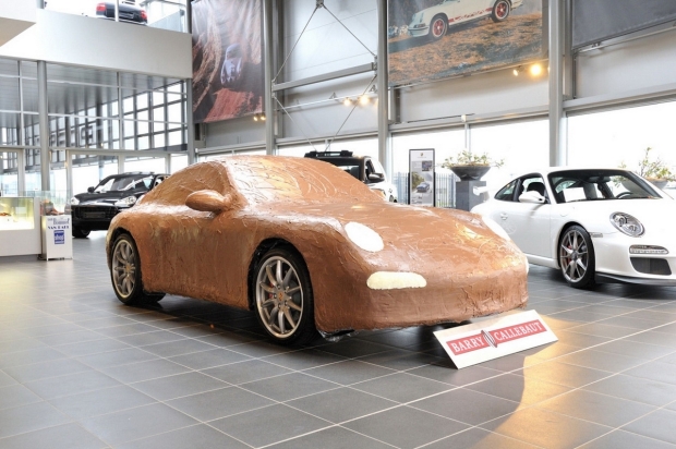 Insolite Une Porsche En Chocolat