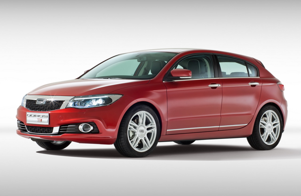 Qoros 3 Cross, un futur carton ?
