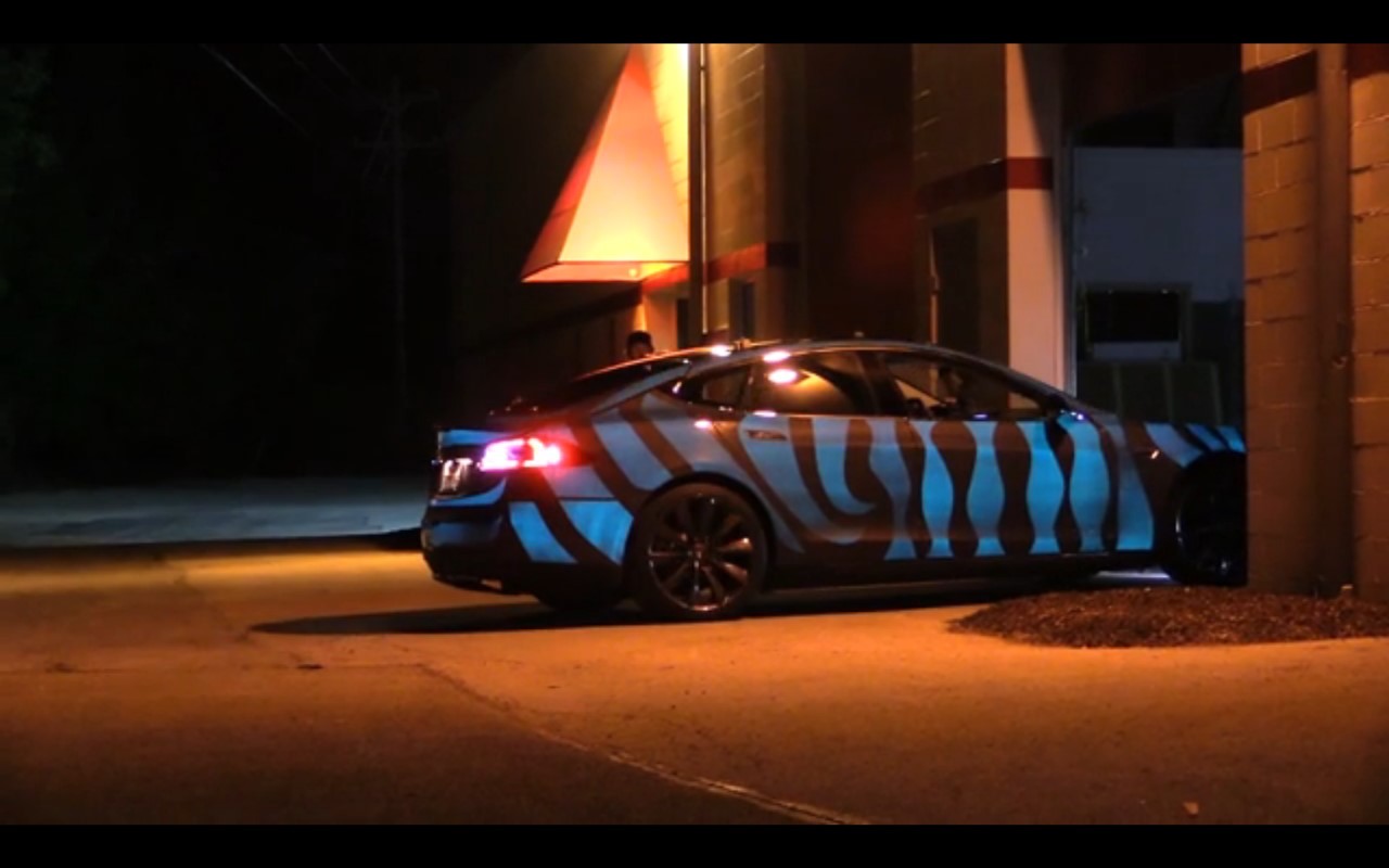 Vidéo : la peinture électroluminescente, ou le tuning moderne