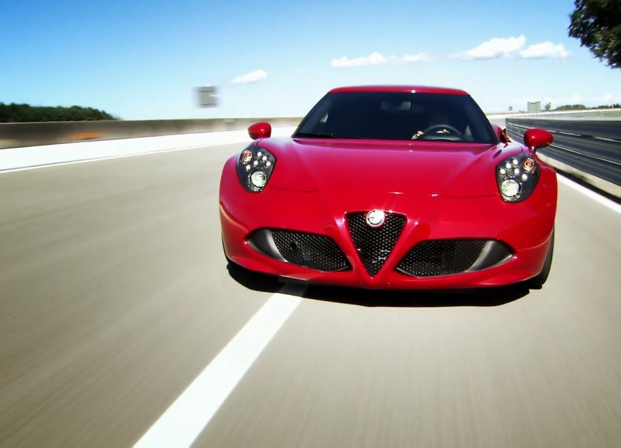 VIDEO : Giancarlo Fisichella au volant de l'Alfa Romeo 4C