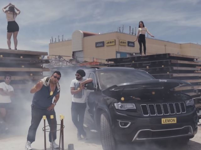 Il créé un clip de rap pour dénoncer Jeep