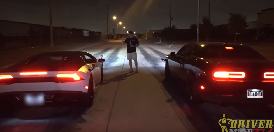 Vidéo : duel de titans entre une Huracan et une Challenger Hellcat
