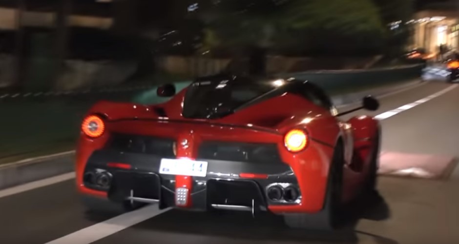 Ferrari LaFerrari : la compilation sortie du pot d'échappement