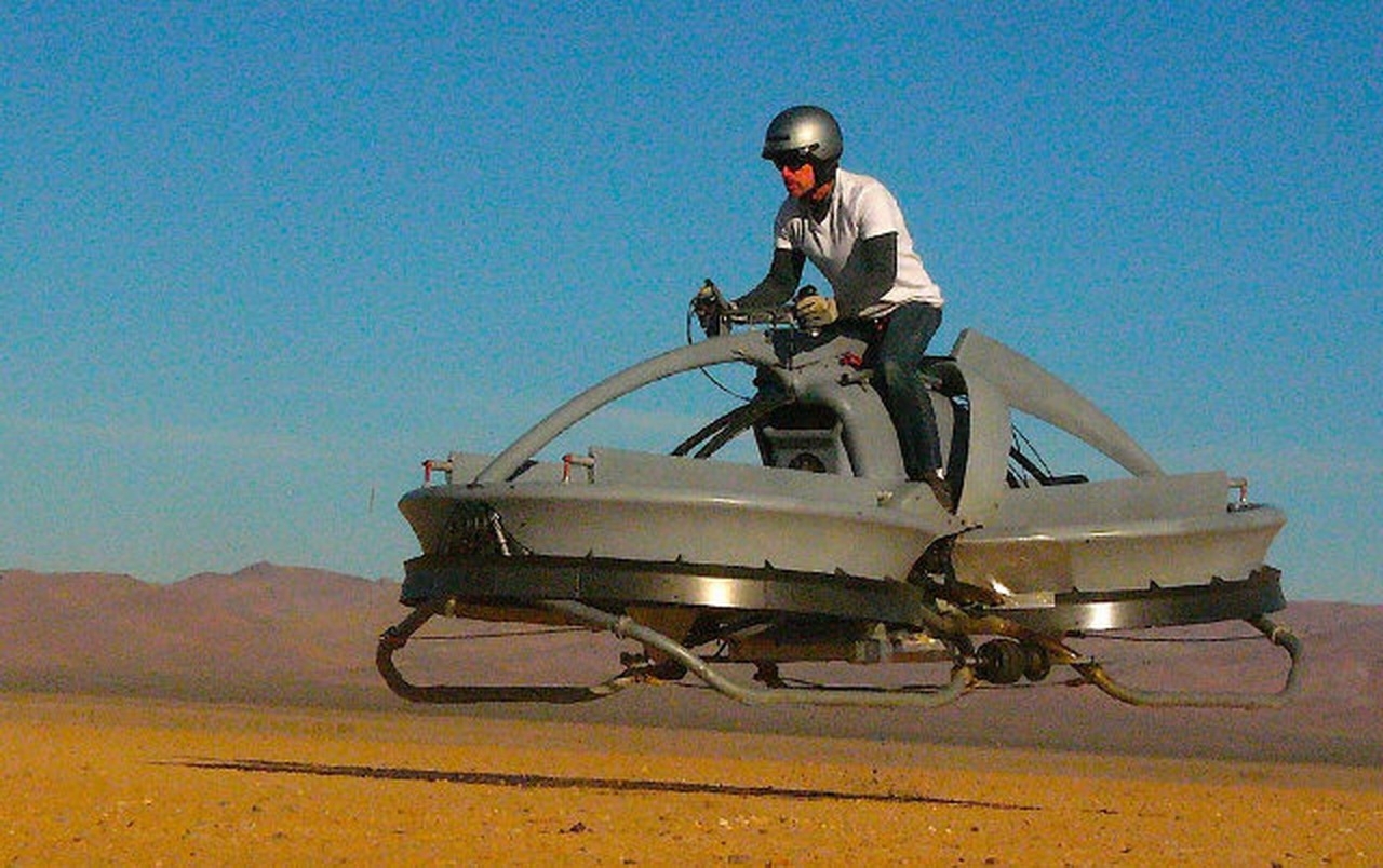 Hover Bike : la première moto volante !