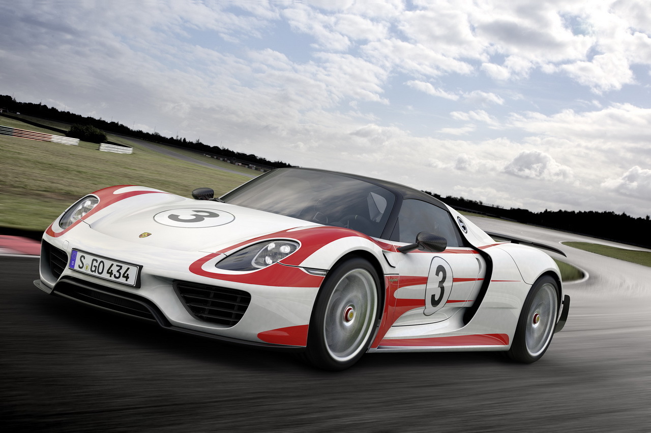 Porsche 918 Spyder : 2,1 secondes gagnées sur le 0 à 300 km/h !