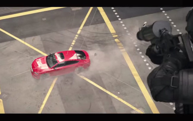 Trailer d'Hitman : ça défouraille en Audi RS7 !