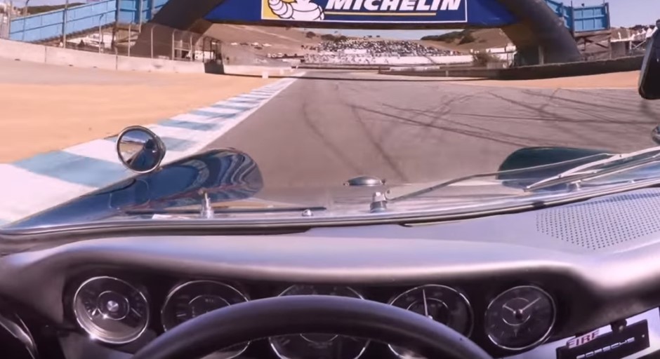Vidéo : un tour de circuit à bord de 20 Porsche différentes
