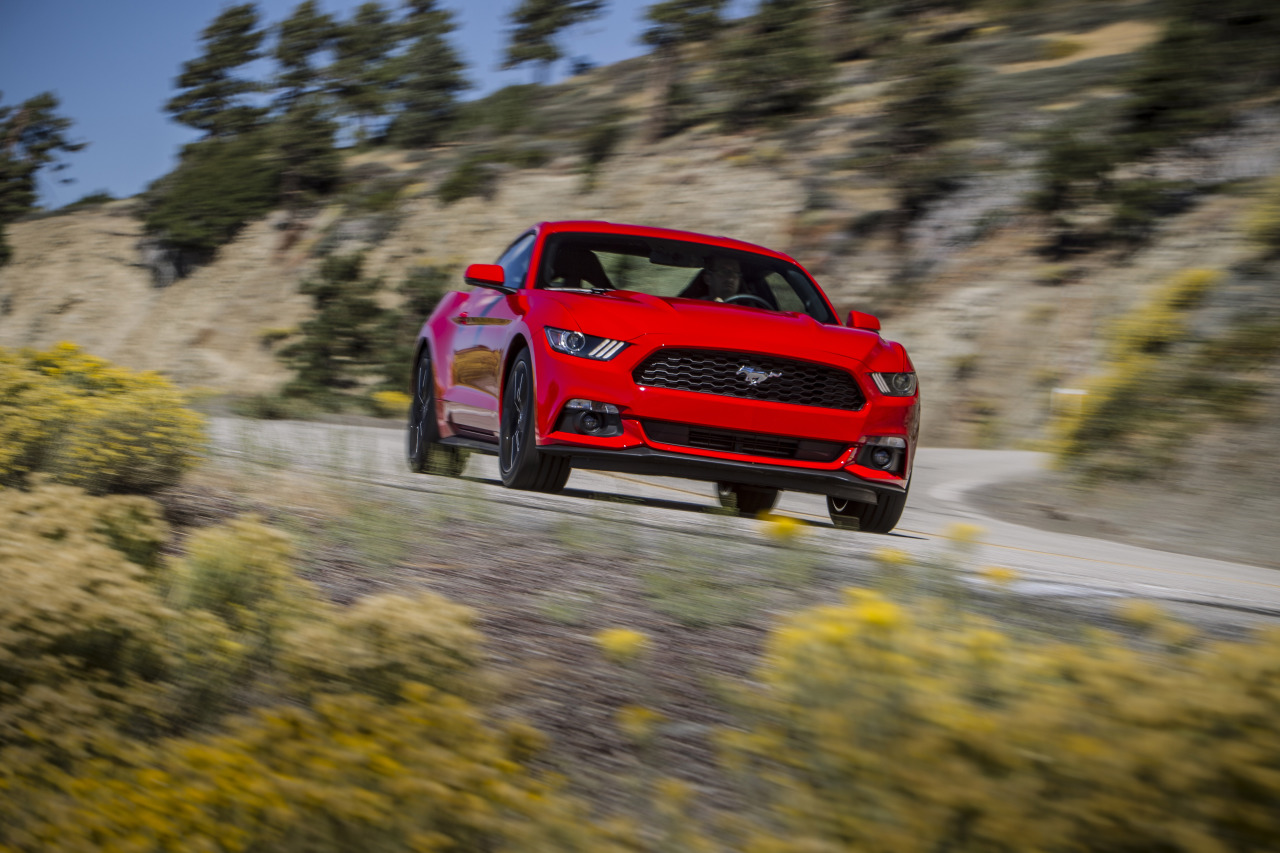 Essai Ford Mustang 2015 : moins de chevaux, plus techno
